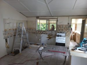 House Renovations Part 1 - Lounge & Kitchen 3